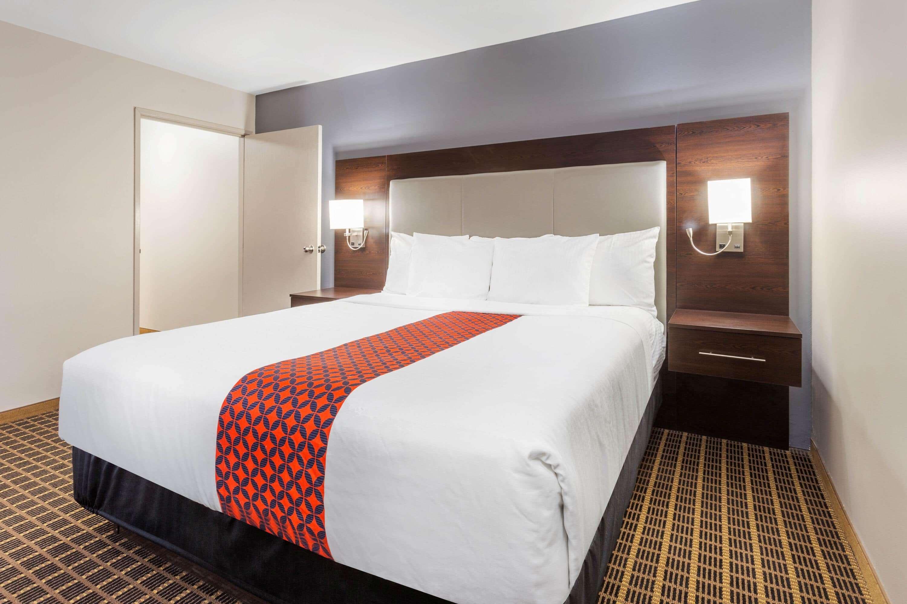 La Quinta By Wyndham Rockford Hotell Eksteriør bilde