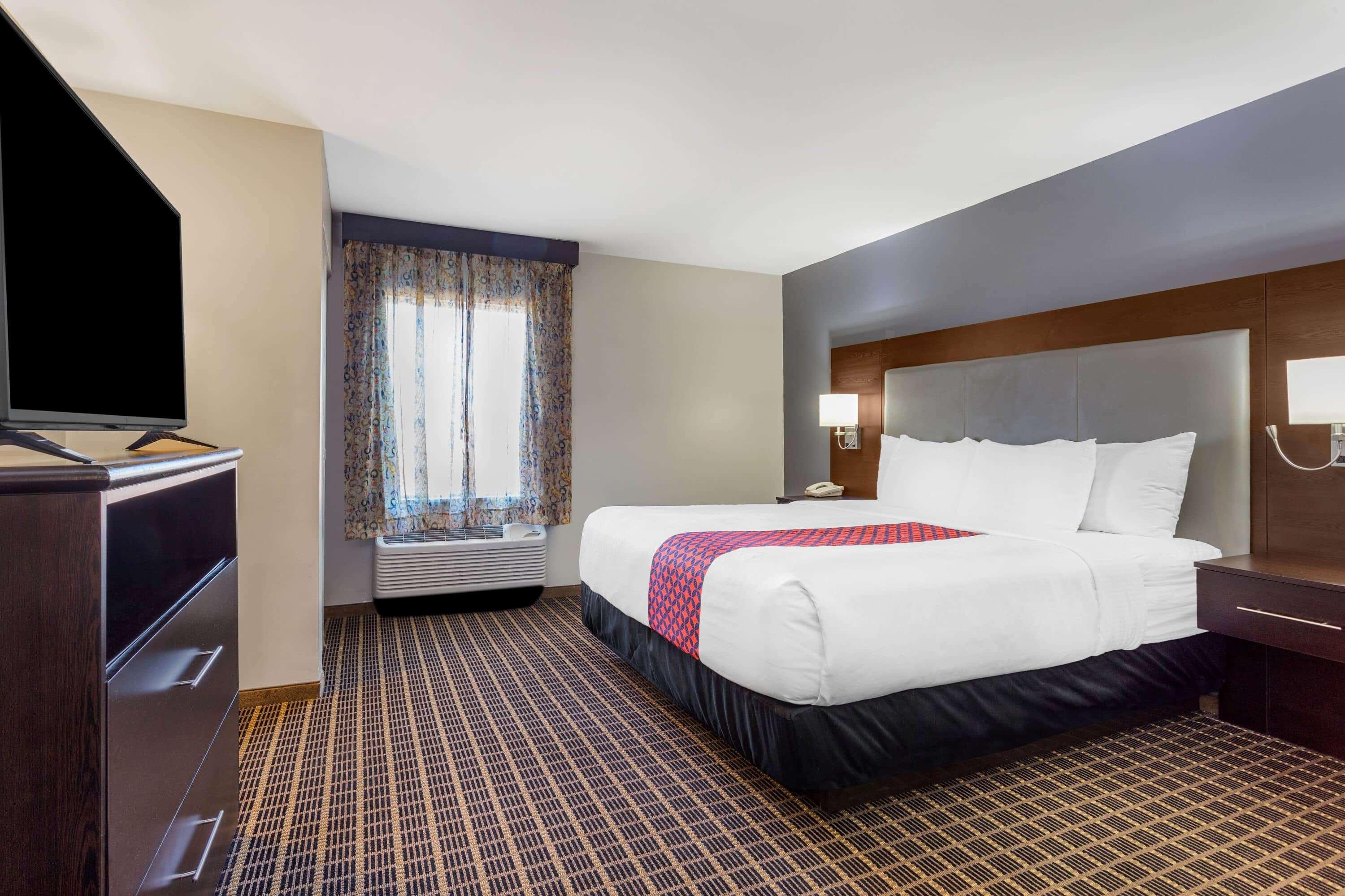 La Quinta By Wyndham Rockford Hotell Eksteriør bilde